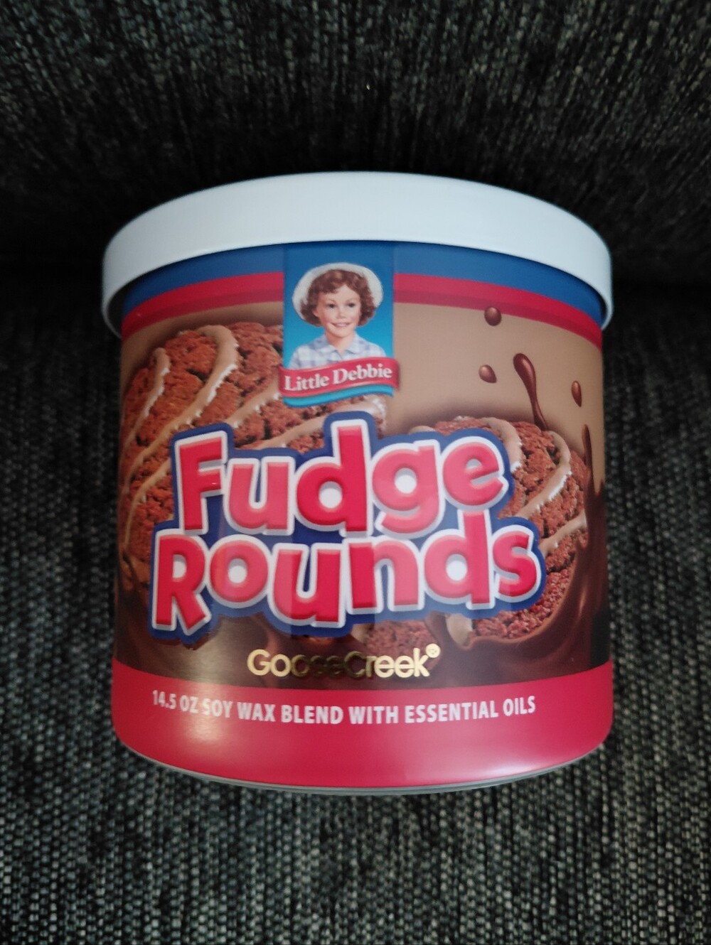 Goose Creek Fudge Rounds Scented Candle